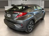 2021 Toyota C-HR photo 6