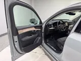 2026 Volvo XC90 photo 12