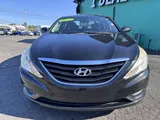 2012 Hyundai Sonata photo 3