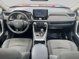 2021 Toyota RAV4 photo 16