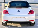 2013 Volkswagen Beetle Convertible photo 9