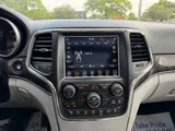2018 Jeep Grand Cherokee photo 22