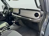2026 Jeep Gladiator photo 31