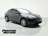 2024 Tesla Model Y photo 1