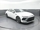 2025 Hyundai Sonata photo 10