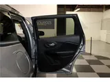 2019 Jeep Cherokee photo 21