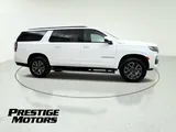2022 Chevrolet Suburban photo 9