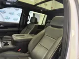 2023 GMC Yukon XL photo 17