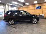 2019 Ford Explorer photo 8