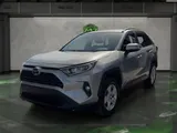 2021 Toyota RAV4 photo 1