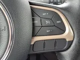 2017 Jeep Renegade photo 25