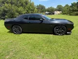 2019 Dodge Challenger photo 5