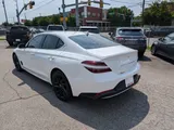 2022 Genesis G70 photo 8