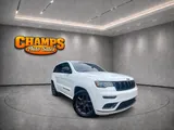 2020 Jeep Grand Cherokee photo 1