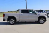 2026 GMC Sierra 1500 photo 3