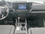 2027 Nissan Frontier photo 14