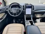 2022 Ford Edge photo 5