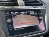 2022 Volkswagen Tiguan photo 18