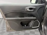 2019 Jeep Compass photo 12