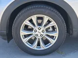 2023 Ford Explorer photo 9