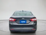 2015 Ford Fusion photo 4