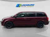 2019 Dodge Grand Caravan photo 2