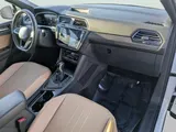 2023 Volkswagen Tiguan photo 10