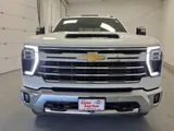 2025 Chevrolet Silverado 2500HD photo 8