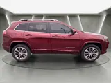 2019 Jeep Cherokee photo 2