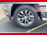 2026 Chevrolet Silverado 1500 photo 13