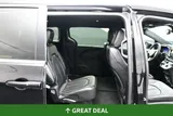 2025 Chrysler Pacifica photo 23