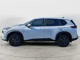2026 Nissan Rogue photo 6