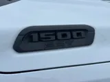 2025 Ram 1500 photo 9