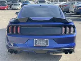 2016 Ford Mustang photo 9