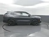2026 Mitsubishi Outlander photo 29