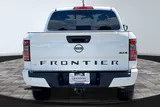 2026 Nissan Frontier photo 4