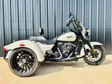 2023 Harley-Davidson Freewheeler photo 1