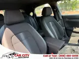 2024 Honda Civic Hatchback photo 23