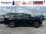 2025 GMC Yukon photo 4