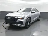 2021 Audi Q8 photo 2