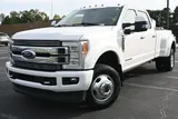 2018 Ford Super Duty F-350 DRW photo 1