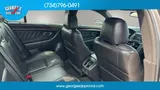 2013 Ford Taurus photo 25