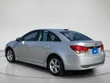 2016 Chevrolet Cruze Limited photo 4
