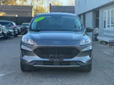 2021 Ford Escape photo 3