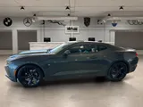 2021 Chevrolet Camaro photo 2