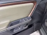 2023 Rivian R1S photo 14