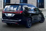2027 Chrysler Pacifica photo 11