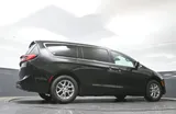 2027 Chrysler Pacifica photo 39