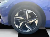2023 Hyundai Elantra photo 14
