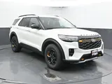 2027 Ford Explorer photo 5